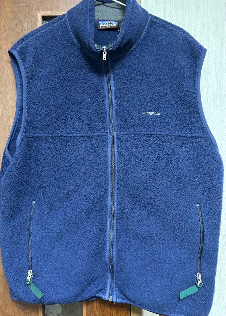 たまちゃんPatagonia ネイビー フリースベスト