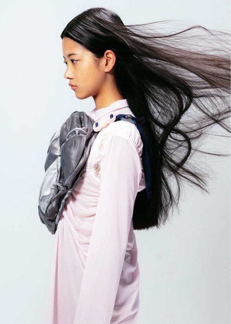 バッグ mikiosakabe 7 POCKETS BAG DARK