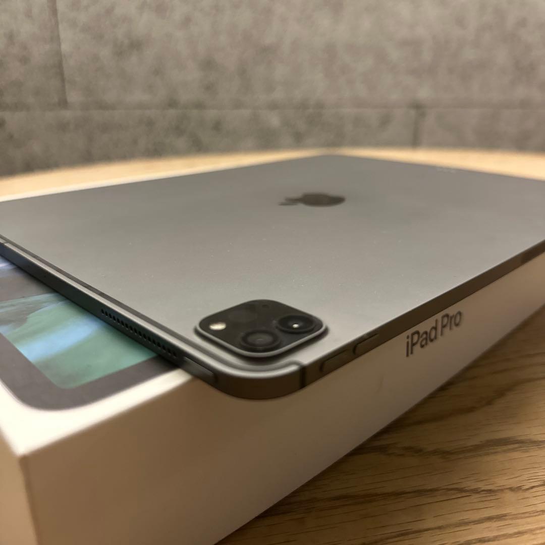 iPad Pro 第4世代 12.9inch Wi-Fi + Cellular