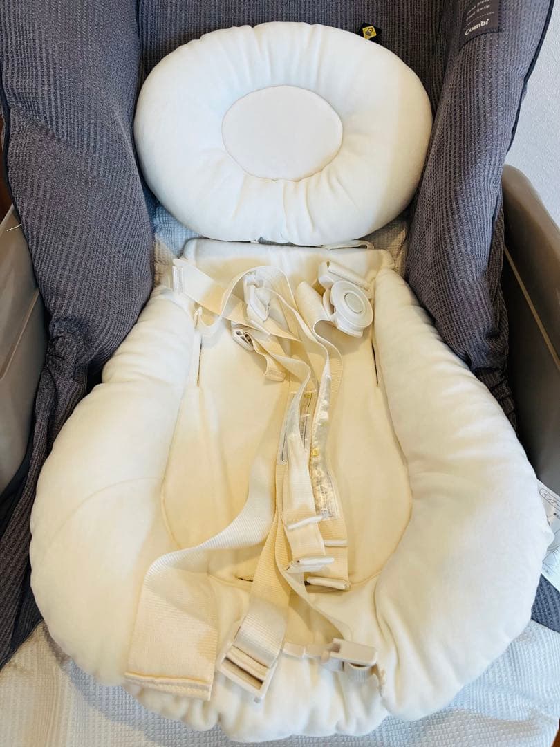 【saaaaa様】コンビ 電動 ハイローチェア ネムリラ AUTO SWING