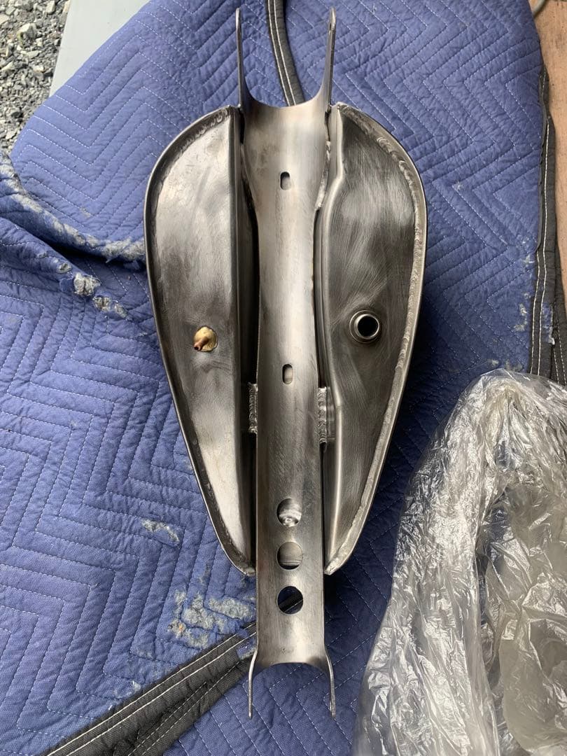 未使用 MCS フューエルタンク おまけ付き ハーレー スポーツスター