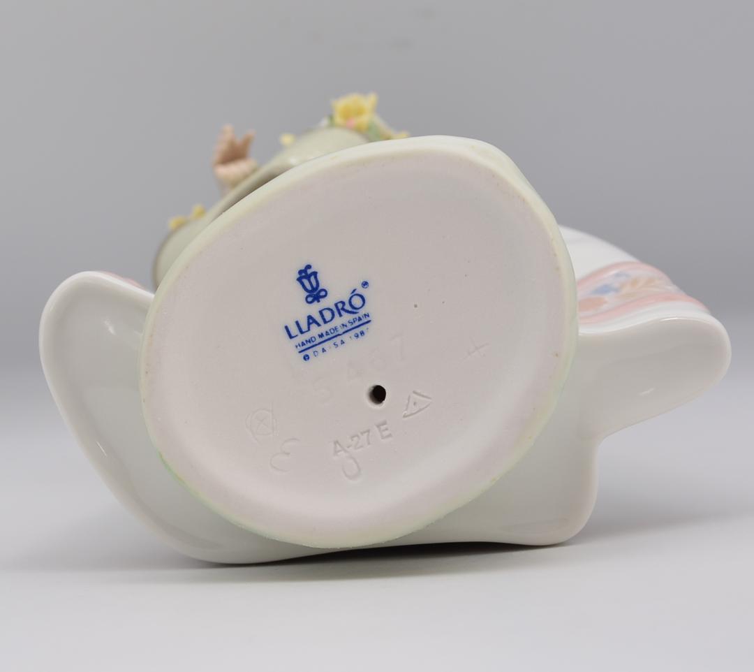 ５月の花　＃5467　No.2　★リヤドロ　ポーセリン　ヴィンテージ　光沢仕上げ