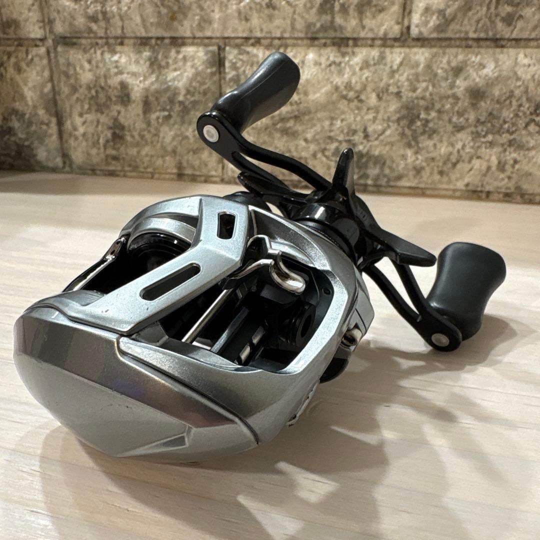 ダイワ 21アルファス SVTW 800XHL 左巻き 良品