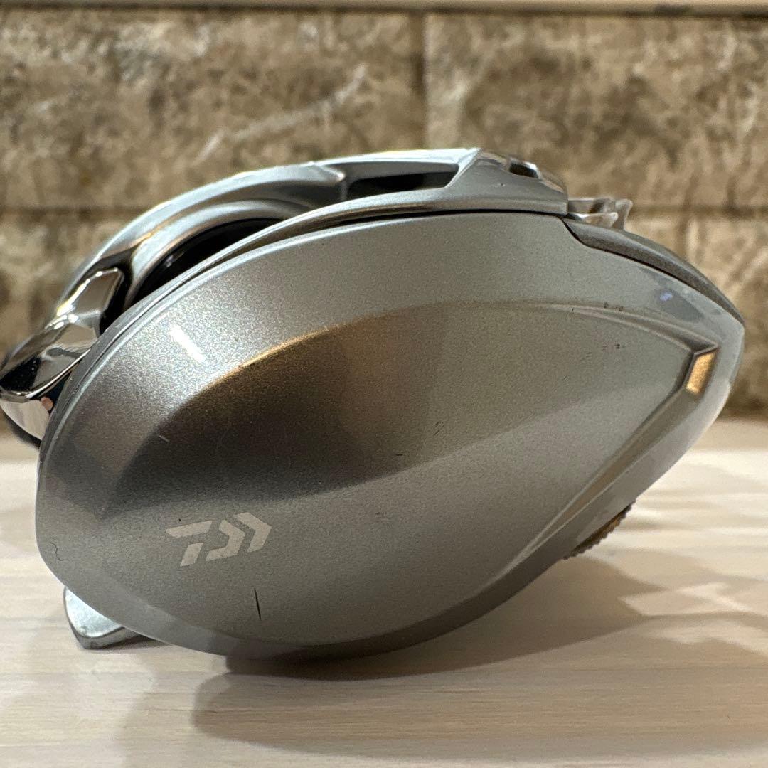 ダイワ 21アルファス SVTW 800XHL 左巻き 良品