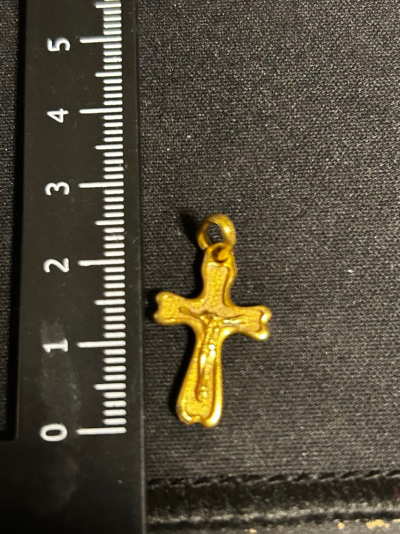 k18 クロス チャーム