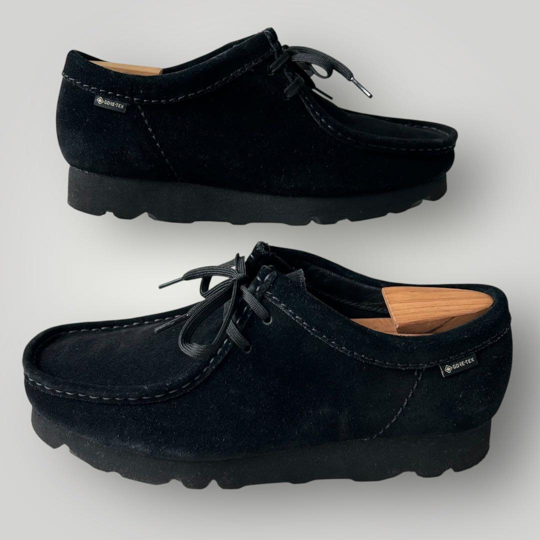 ほぼ新品　クラークス　ワラビー (25.5) ゴアテックス　スエード　ビブラム