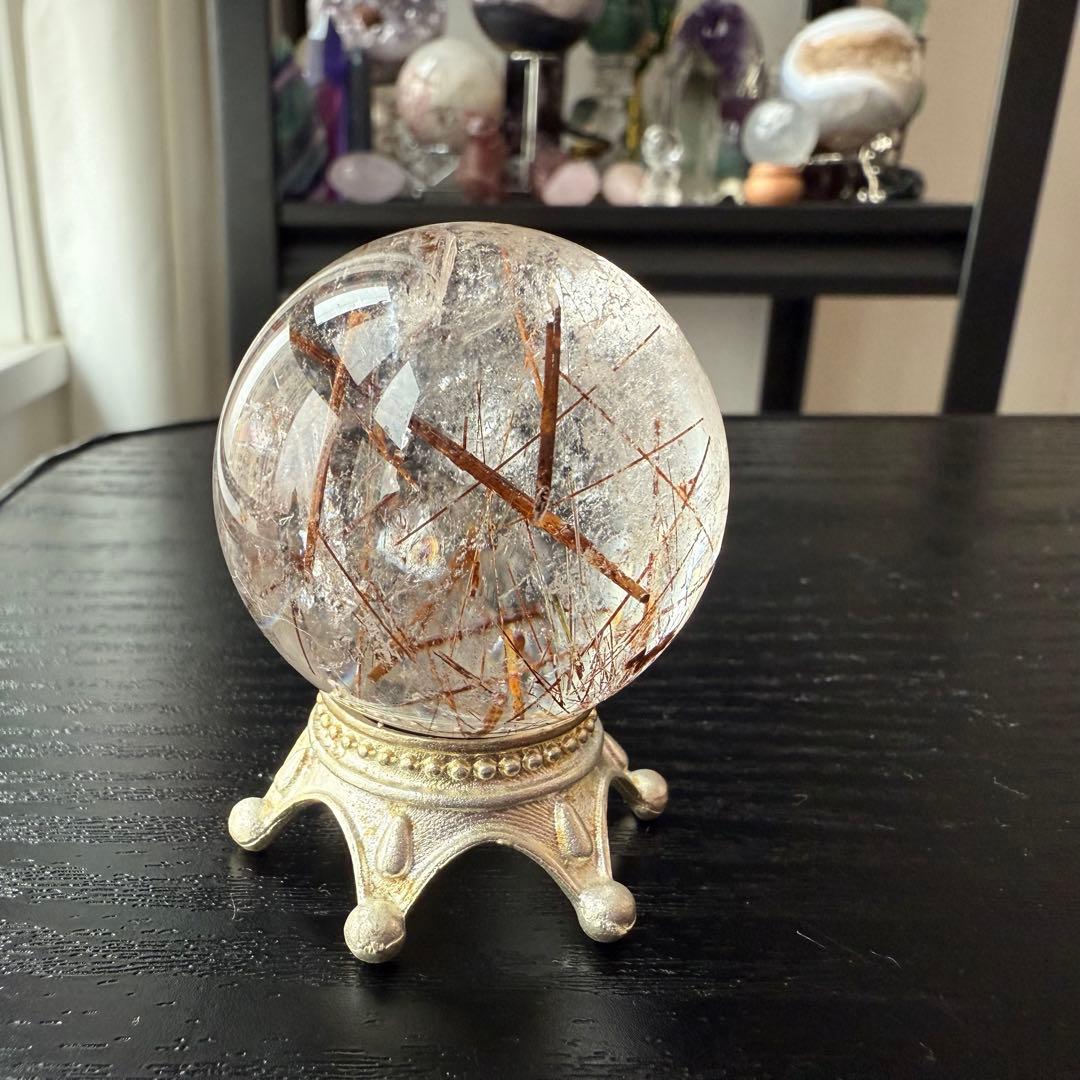天然石ルチルクォーツのスフィア　丸玉　置物NO.010606
