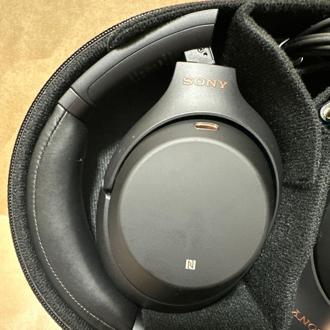 SONY WH-1000XM3 ワイヤレスヘッドホン ブラック　即購入も歓迎です