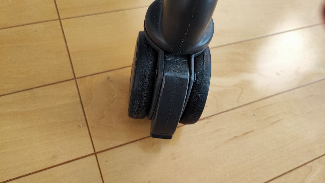 コンビ　ネムリラ　オートスウィング　双子