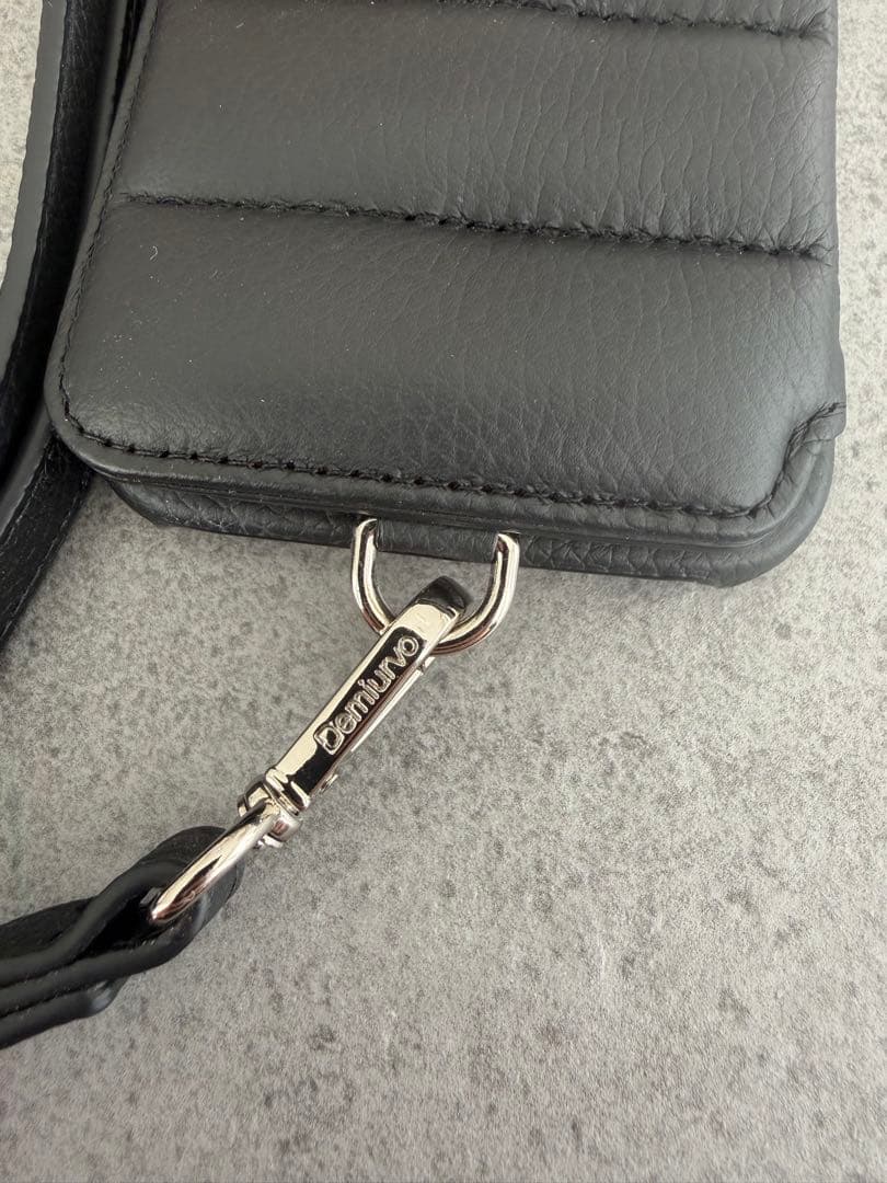 Demurivo Demiurvo iPhone13 Pro スマホケース