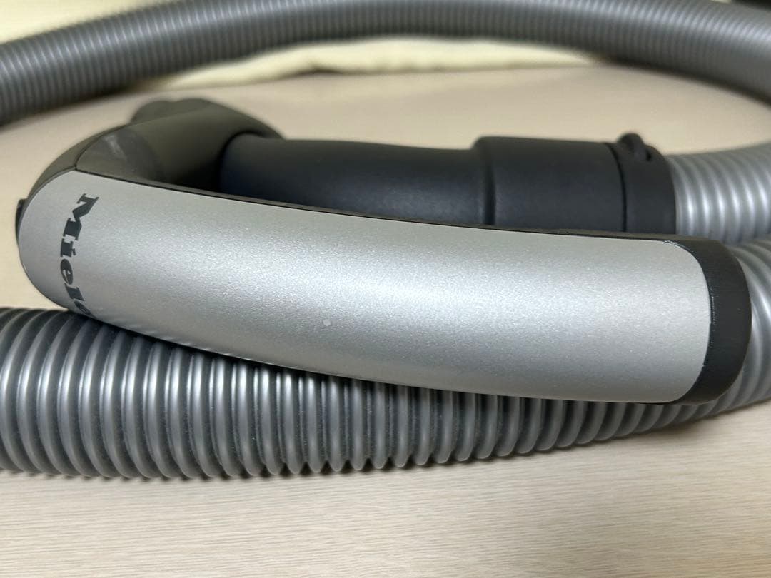 ミーレ　Miele　掃除機　S4562　Cat&Dog　キャット&ドッグ　レッド