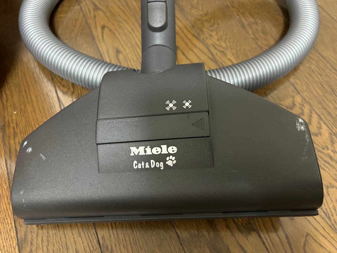 ミーレ　Miele　掃除機　S4562　Cat&Dog　キャット&ドッグ　レッド