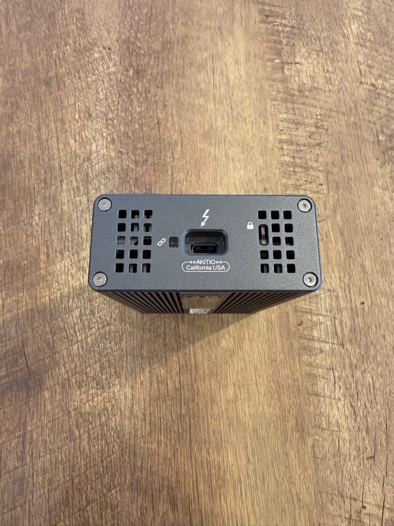 その他 AKITIO T3-10G Thunderbolt 3