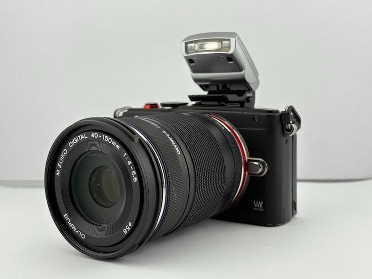 ★美品★ オリンパス OLYMPUS PEN LITE E-PL6 レンズキット