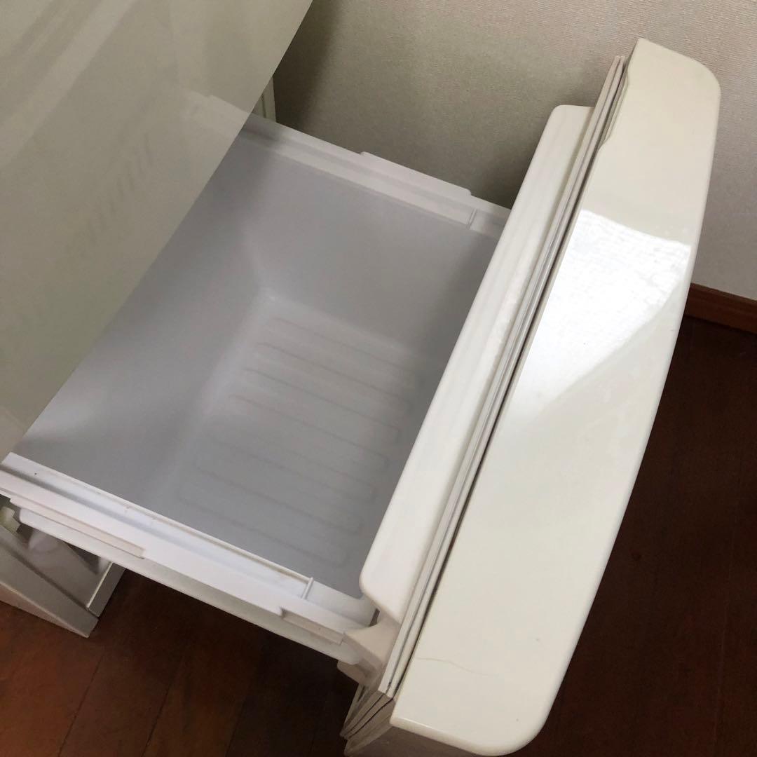 【送料込み】レトロ冷蔵庫　1人〜2人暮らし