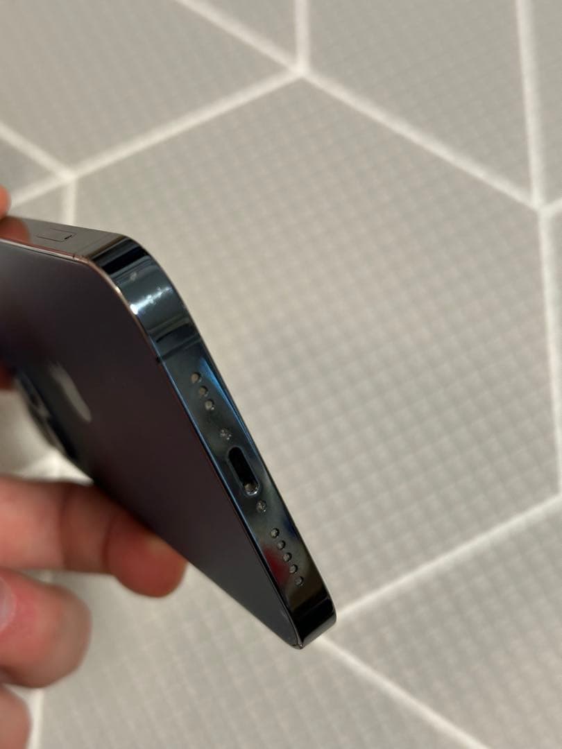 〈バッテリー最大容量90%〉iPhone12 pro 128GB SIMフリー