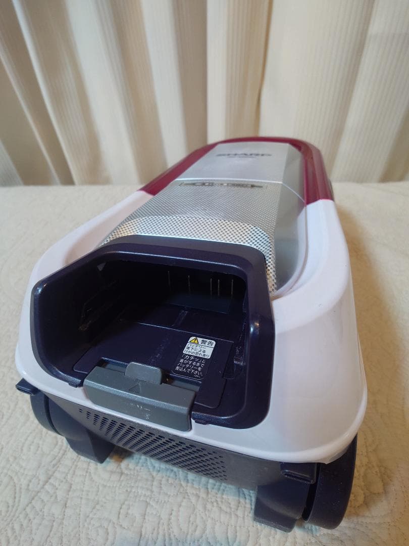 希少SHARPコードレス紙パック式掃除機RACTIVE Air EC-AP500