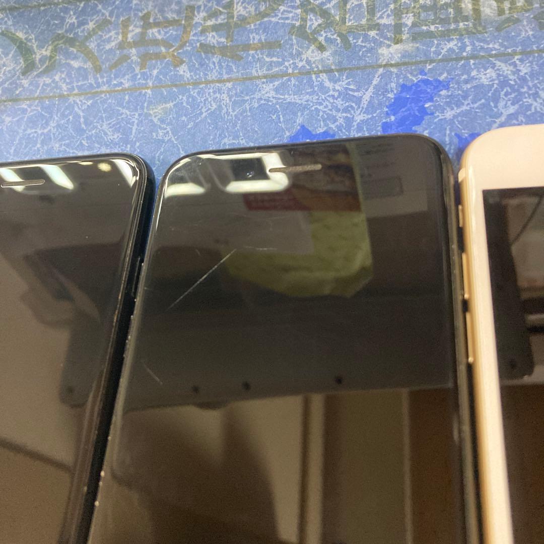 3台セット⭐︎iPhone7⭐︎SIMフリー⭐︎ 128GB 1台と32GB 2台