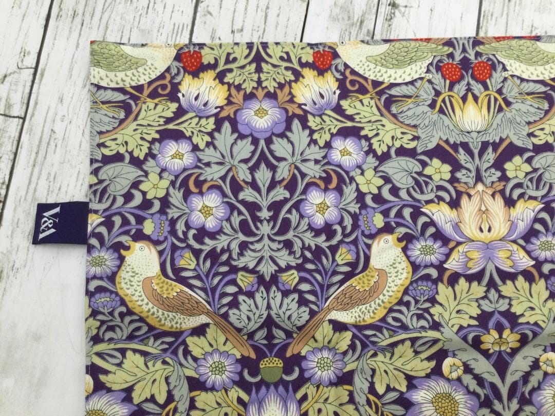 ウイリアムモリス　V&A　いちご泥棒　掛けふとんカバー　No.１０７　ブルー系