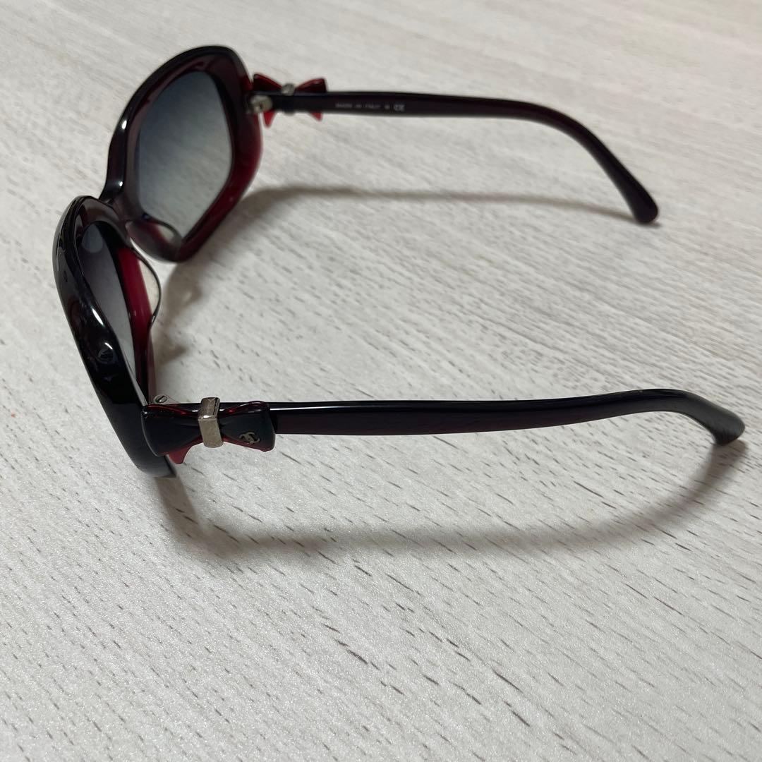 CHANEL サイド リボン モチーフ ココマーク ロゴ サングラス ボルドー