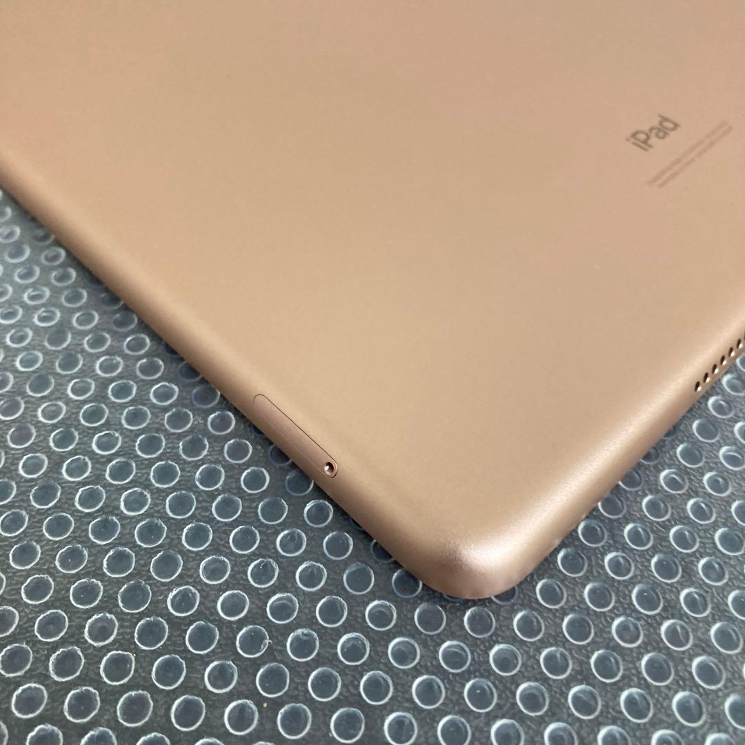 3791 外観美品☆電池良好☆iPad8 第8世代 32GB SIMフリー☆