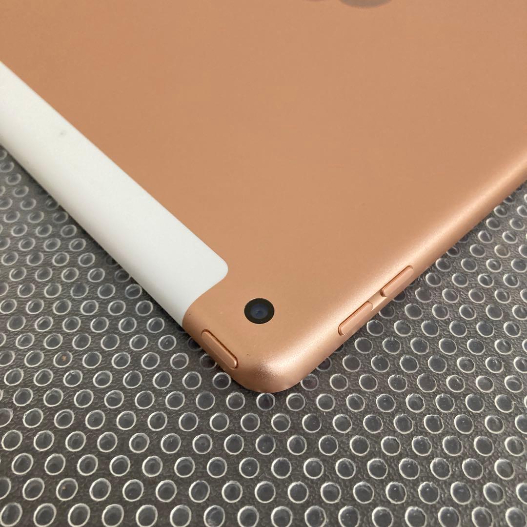 3791 外観美品☆電池良好☆iPad8 第8世代 32GB SIMフリー☆