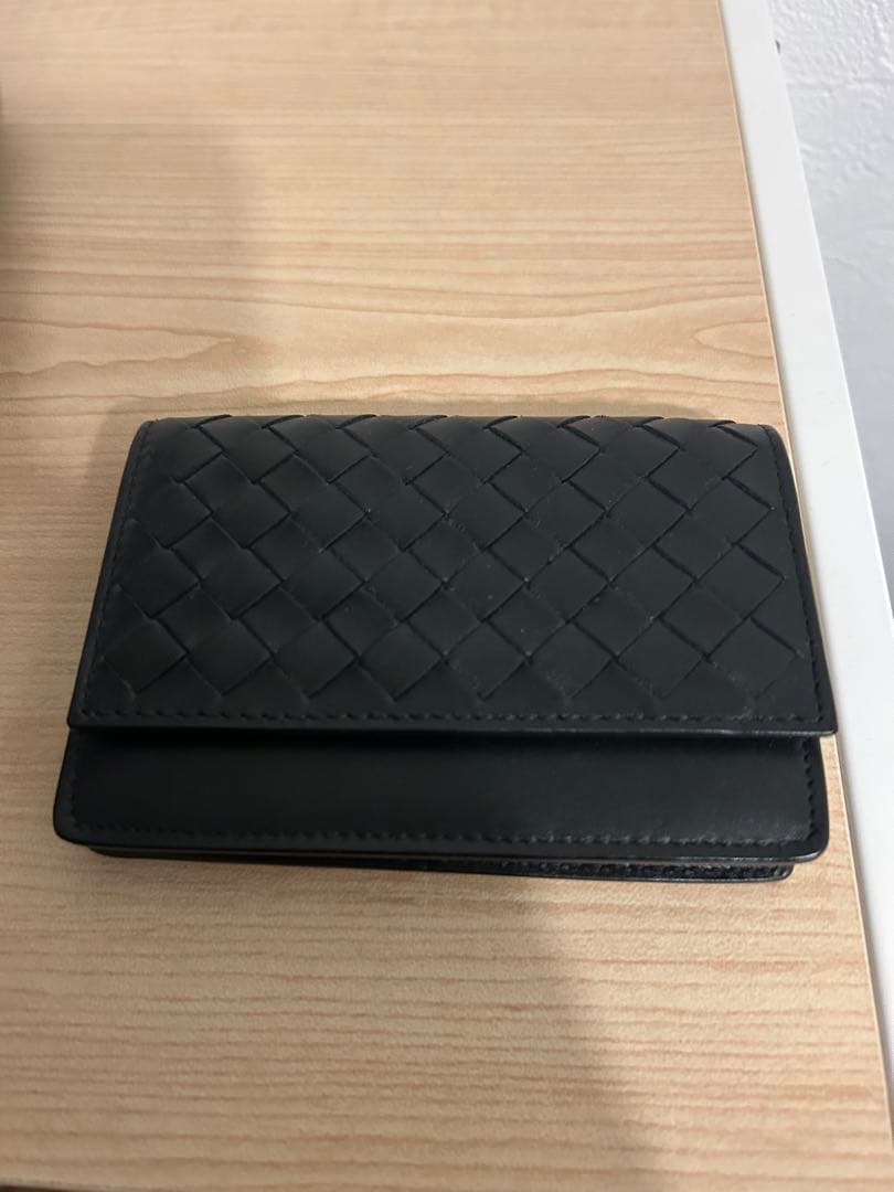 美品 ボッテガヴェネタ 名刺入れ