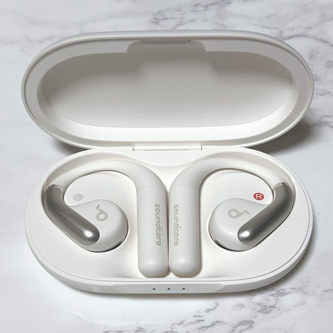 Anker Soundcore AeroFit ホワイト