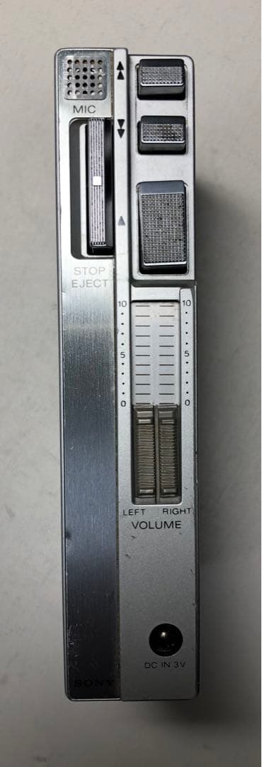 ボコボコに負けないで輝く⭐️TPS-L2 ソニー初代ウォークマン可動品J