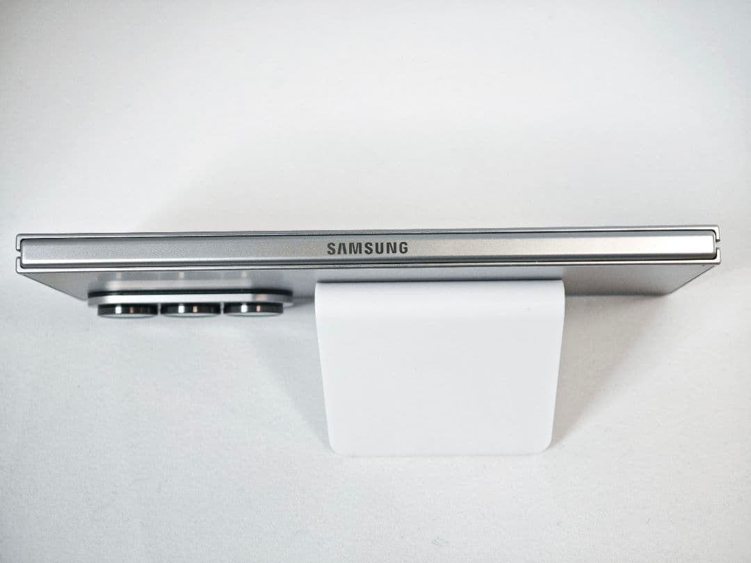 【Aランク】Galaxy Z Fold7 シルバーシャドウ 256GB 韓国版