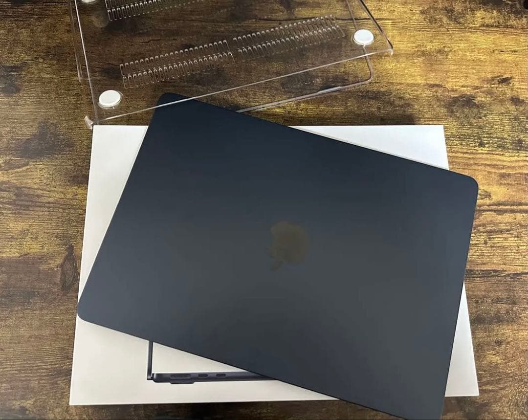 オップ【美品】MacBook Air 13インチ M2 8GB 256GB