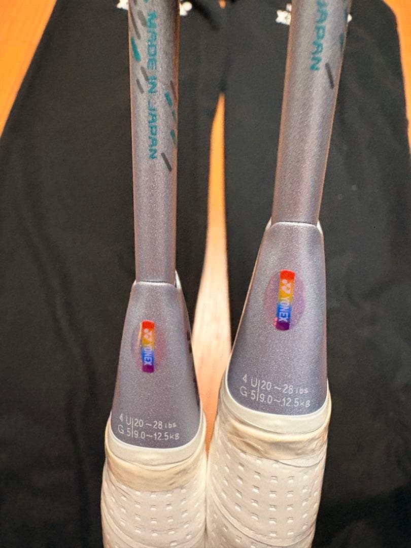 月YONEX ASTROX 88D PROバドミントンラケット