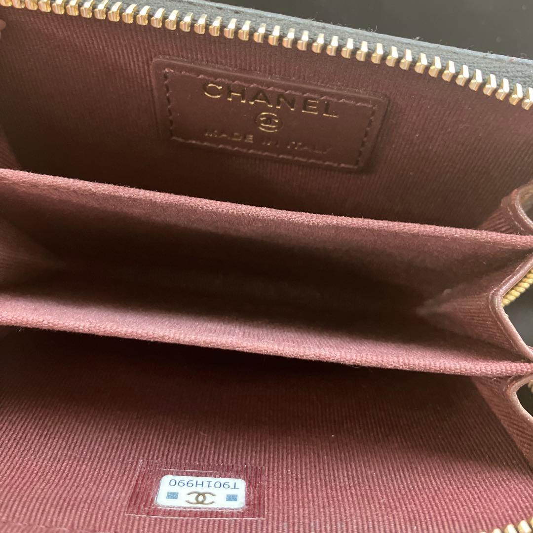 CHANEL ミニウォレット クラシックジップパース　マトラッセ