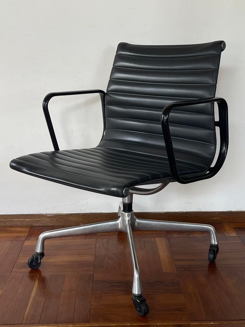 ハーマンミラー ヴィンテージ イームズ アルミナム グループ チェ