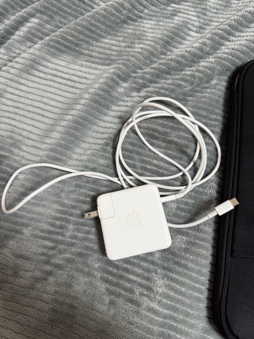 「ジャンク」 MacBook Pro 2022 m2