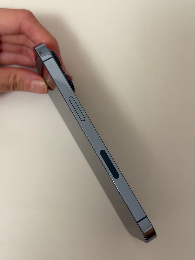 良品 iPhone 13 Pro 128GB シエラブルー 無音カメラ