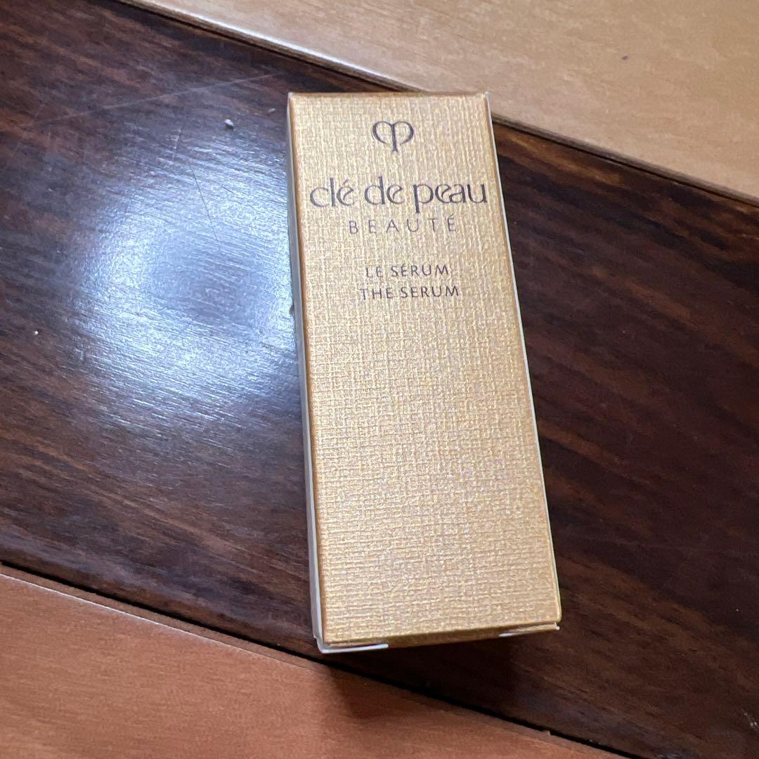 クレ・ド・ポー クリームUV n 50g 新品