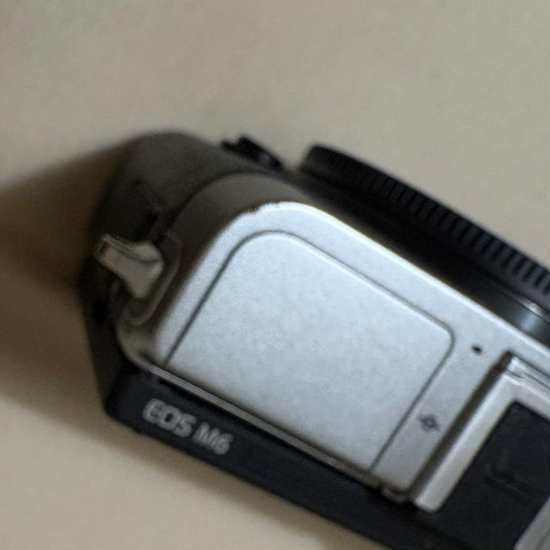 軽量コンパクト・旅に最適✨EOS M6 ダブルズーム＋28mmマクロセット
