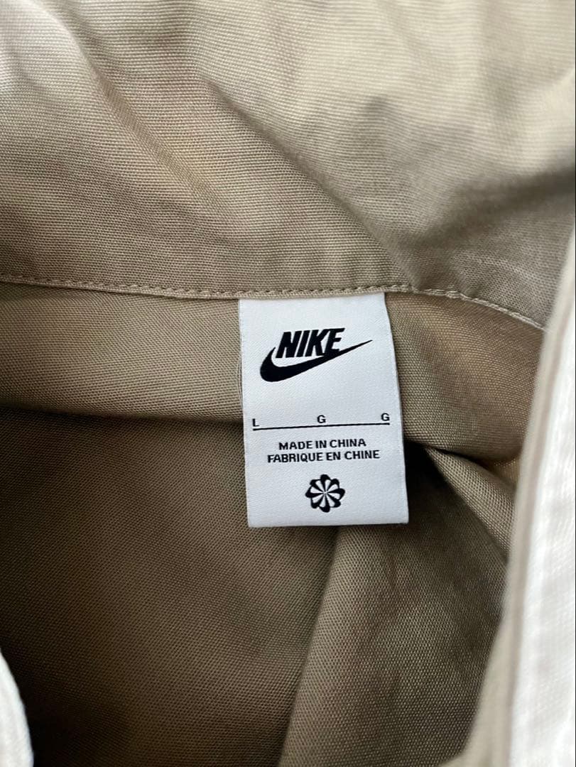 Nike ベージュ キャンバスジャケット