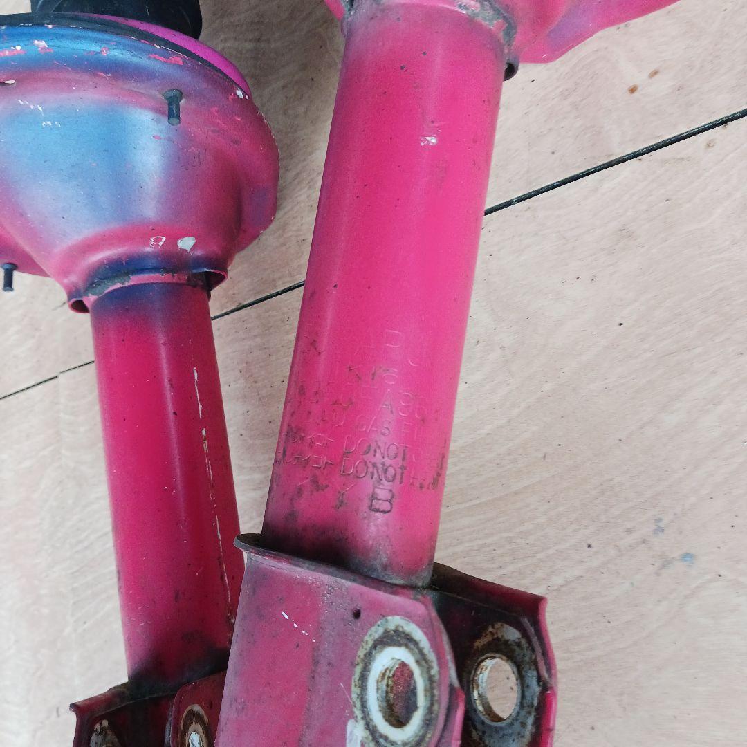 GC8インプレッサSTI純正ショックリヤその2