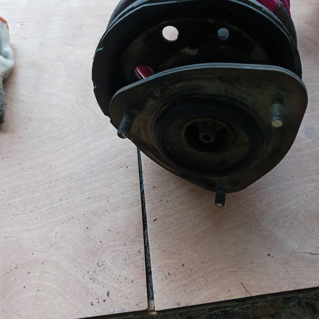 GC8インプレッサSTI純正ショックリヤその2