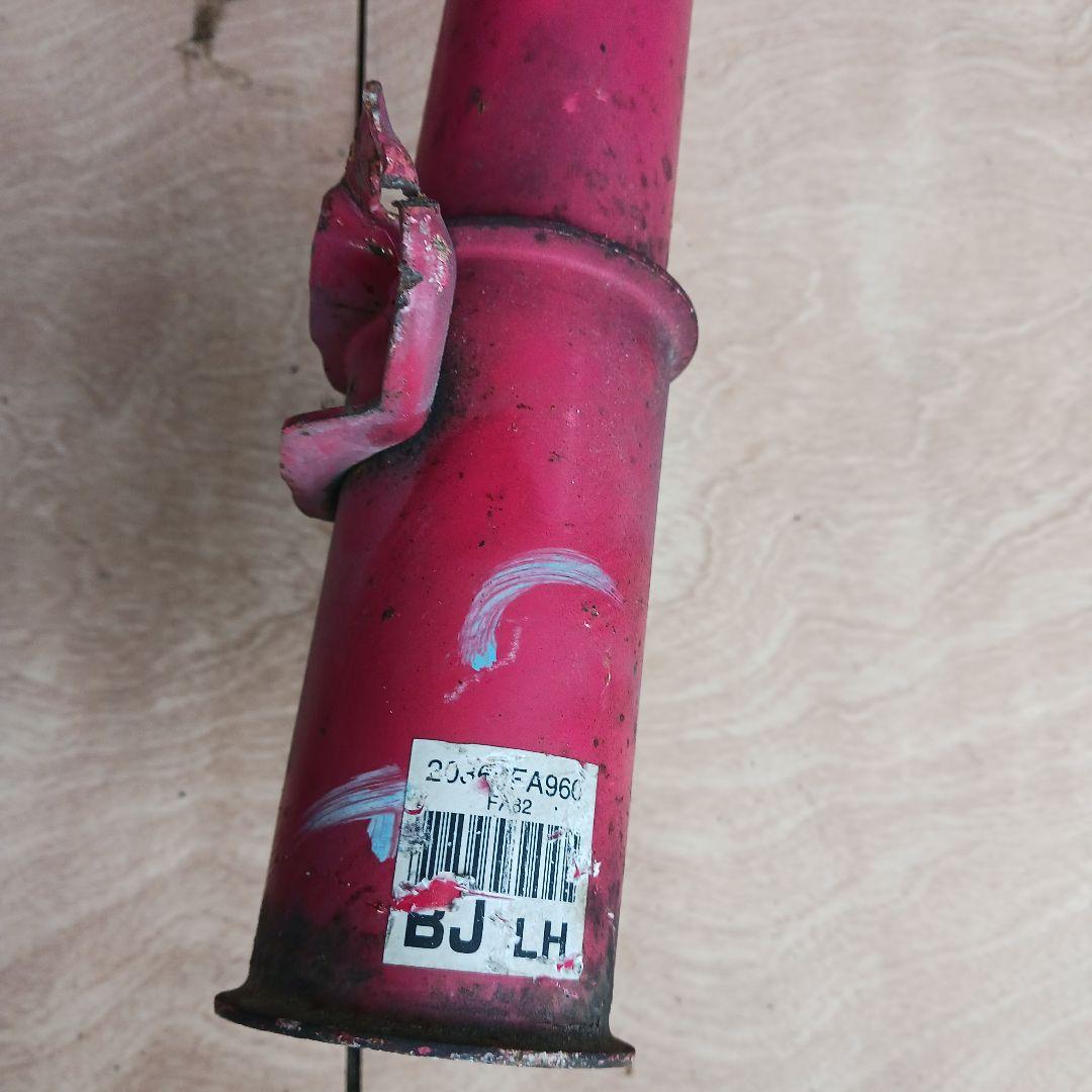 GC8インプレッサSTI純正ショックリヤその2