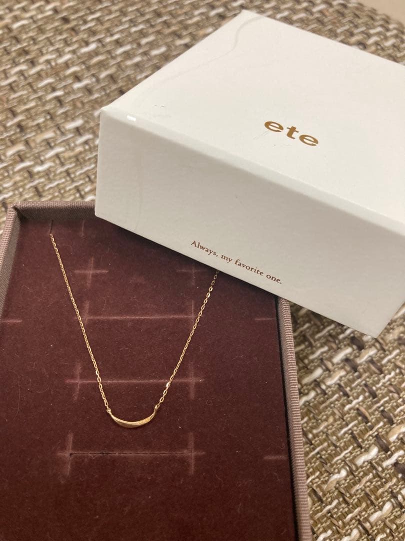 ete　レイヤー クレセントムーン ネックレス　K10YG