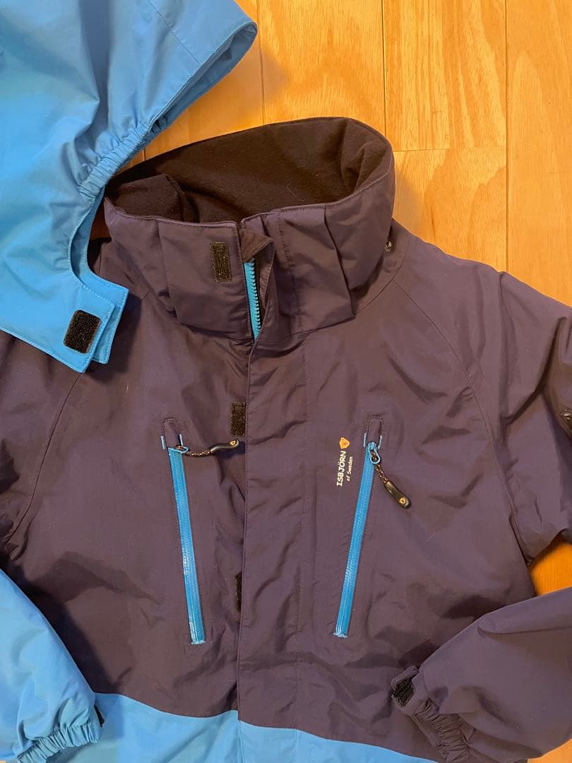 イズビョン　ISBJORN スキーウェア　134/140