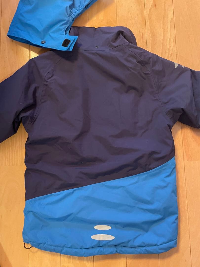 イズビョン　ISBJORN スキーウェア　134/140