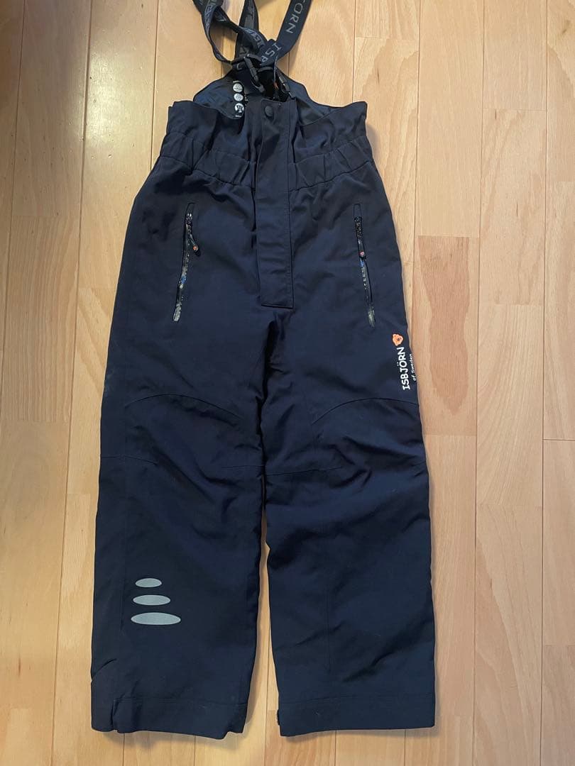 イズビョン　ISBJORN スキーウェア　134/140