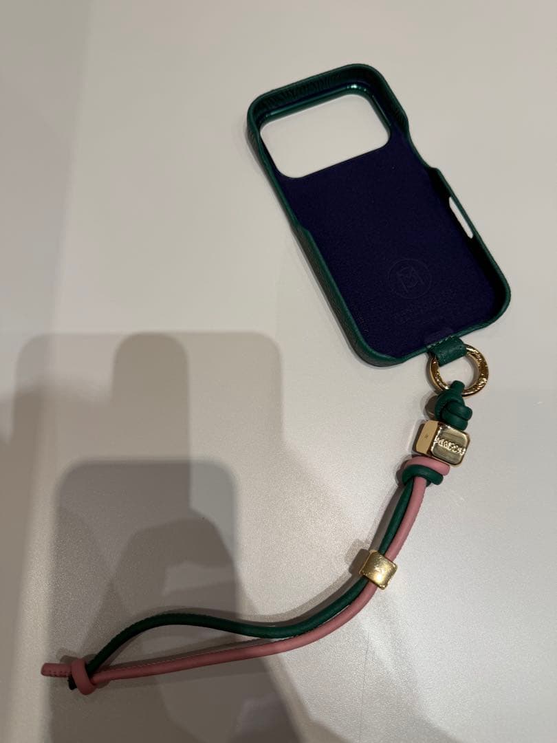 ⭐︎⭐︎⭐︎さま専用iPhone 17pro ケース メゾンドサブレ