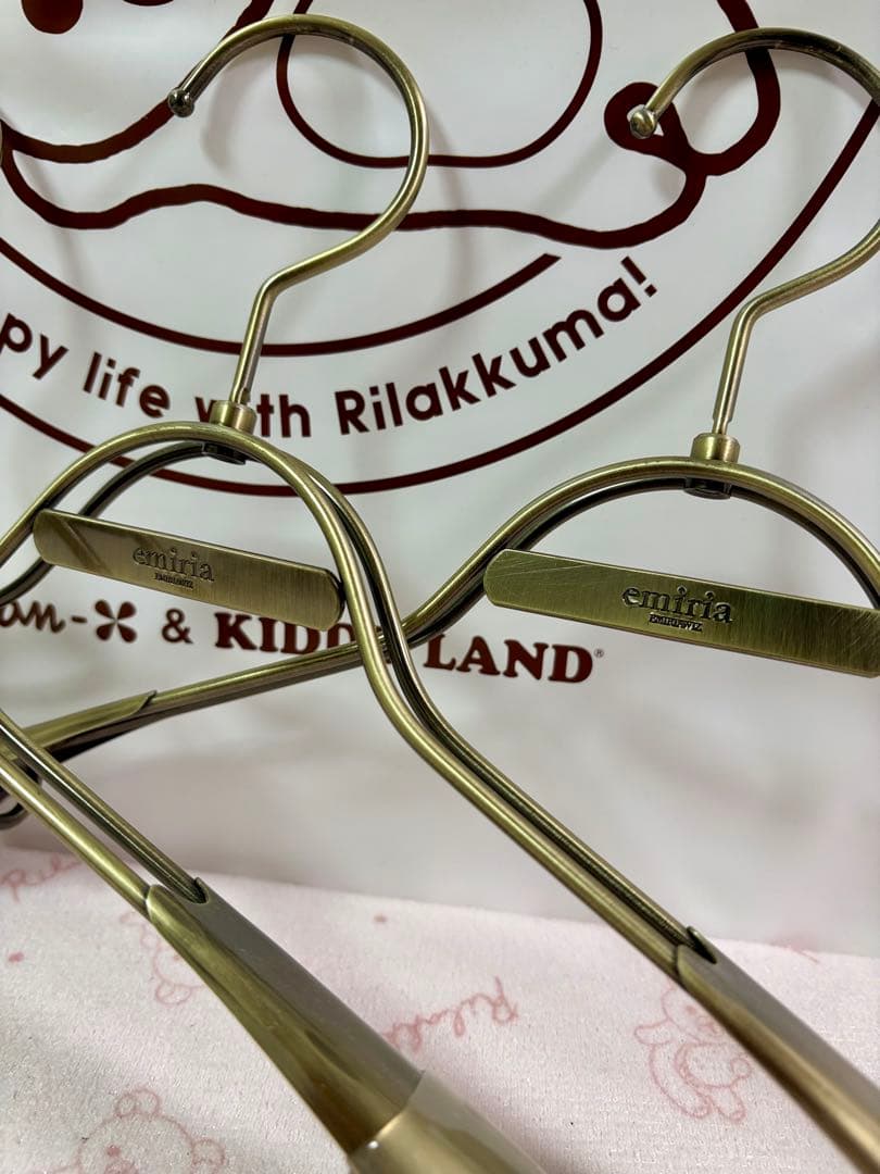 エミリアウィズ　トップス　ハンガー　　ボトムス　ハンガー　7本セット