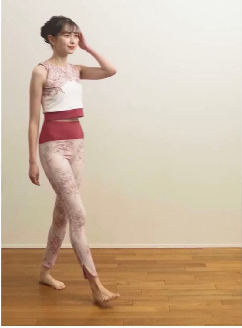 LAVA SUKALA アンティークプリントレギンス、ブラトップセット