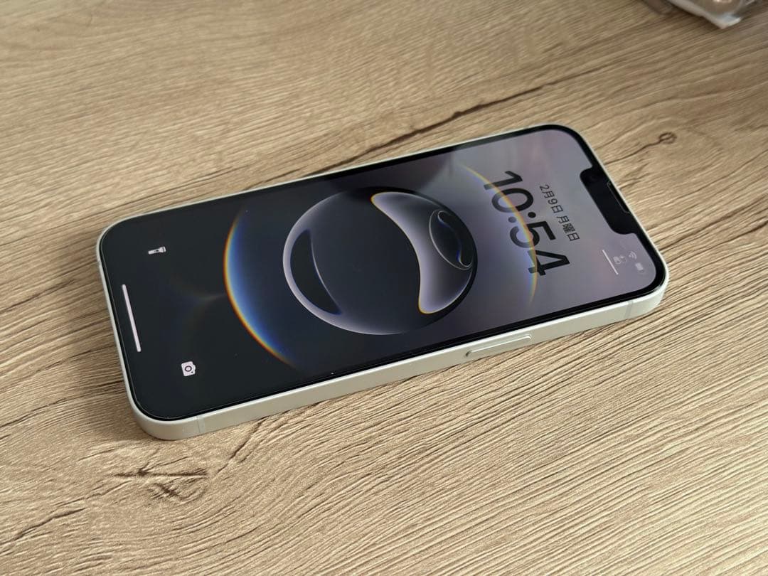 iPhone 16e 128GB ホワイト 物理SIM 2枚